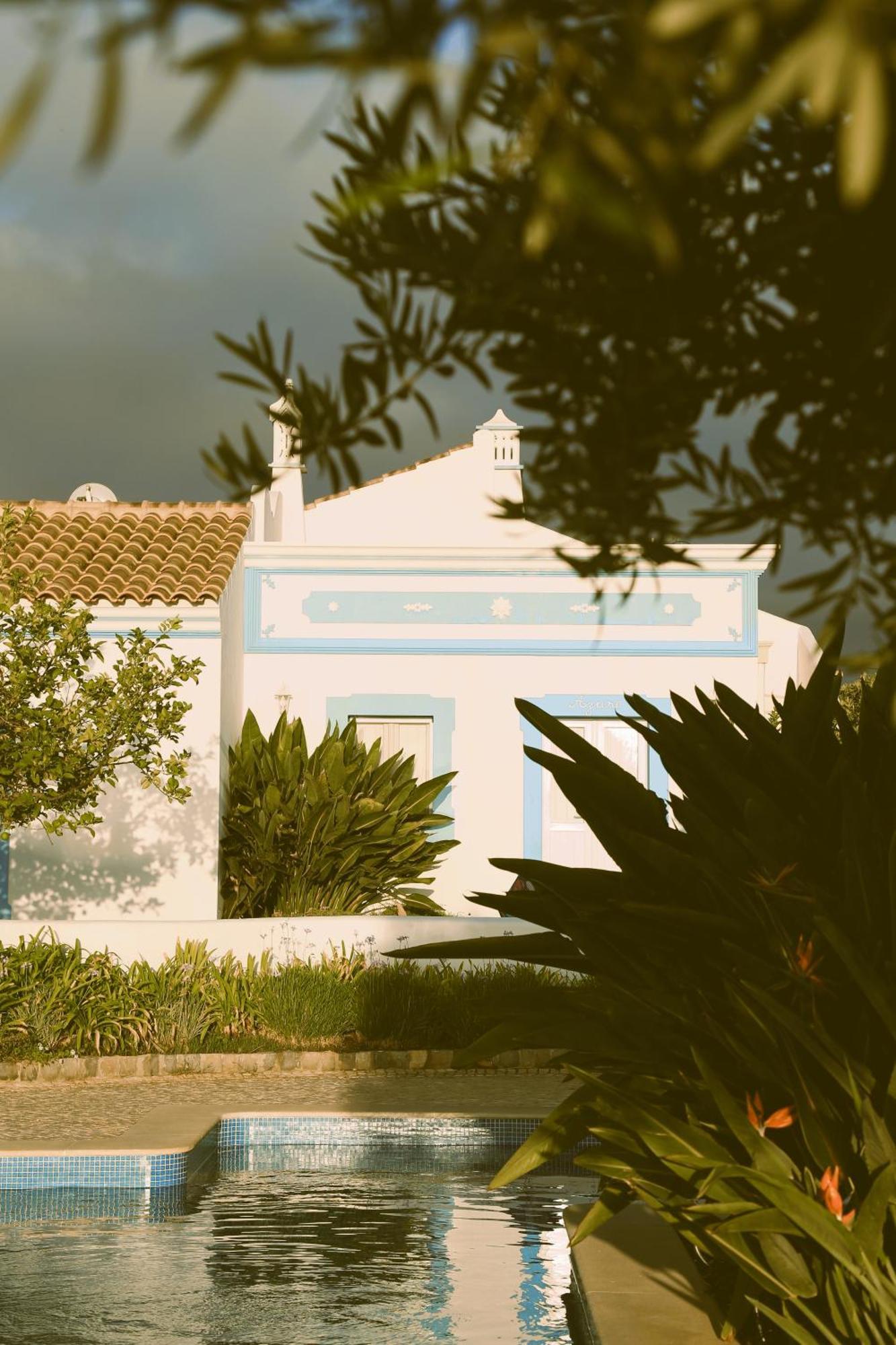 Casa Flor De Sal Guest House Moncarapacho Exterior photo
